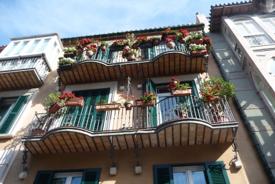 krásné balkovy v ulicích Malagy